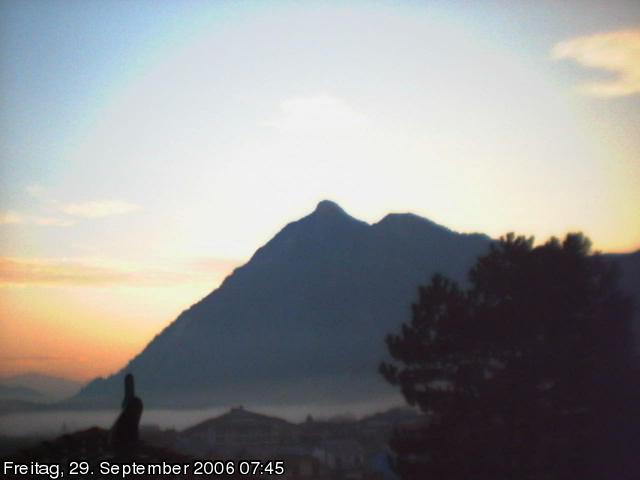2006-09-29_07-45.jpg